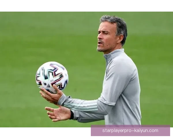 若昂·帕利尼娅状态回暖，近期表现稳健引发关注