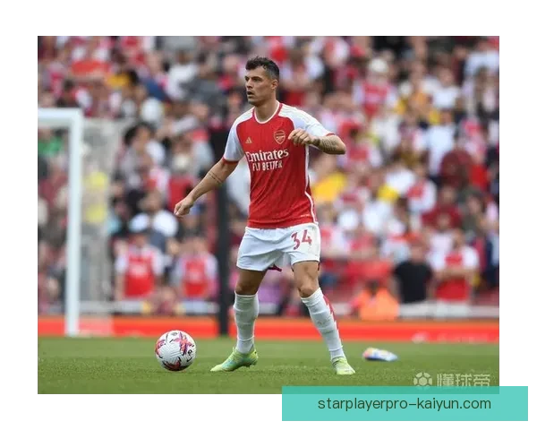 扎卡在阿森纳时期表现稳健，持续为球队贡献稳定的中场实力